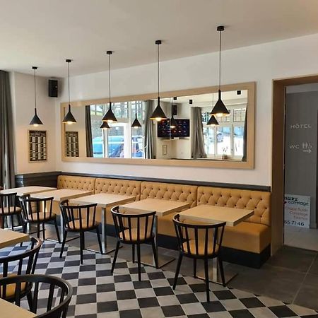Hotel-Cafe Du Trinquet كامبو-لي-بان المظهر الخارجي الصورة