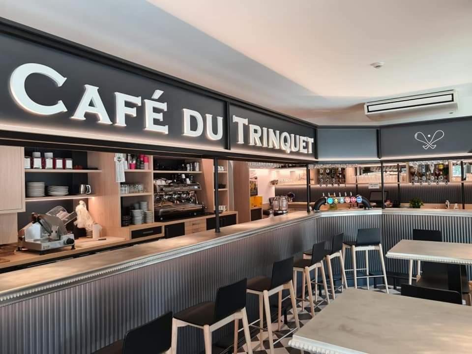 Hotel-Cafe Du Trinquet كامبو-لي-بان المظهر الخارجي الصورة
