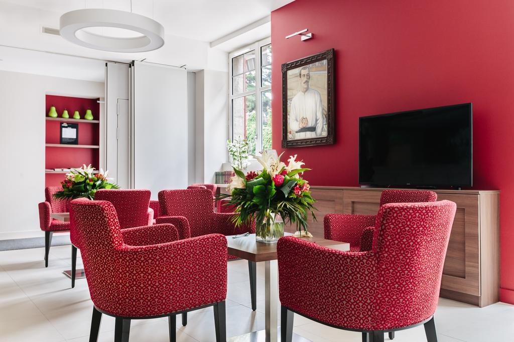 Hotel-Cafe Du Trinquet كامبو-لي-بان المظهر الخارجي الصورة